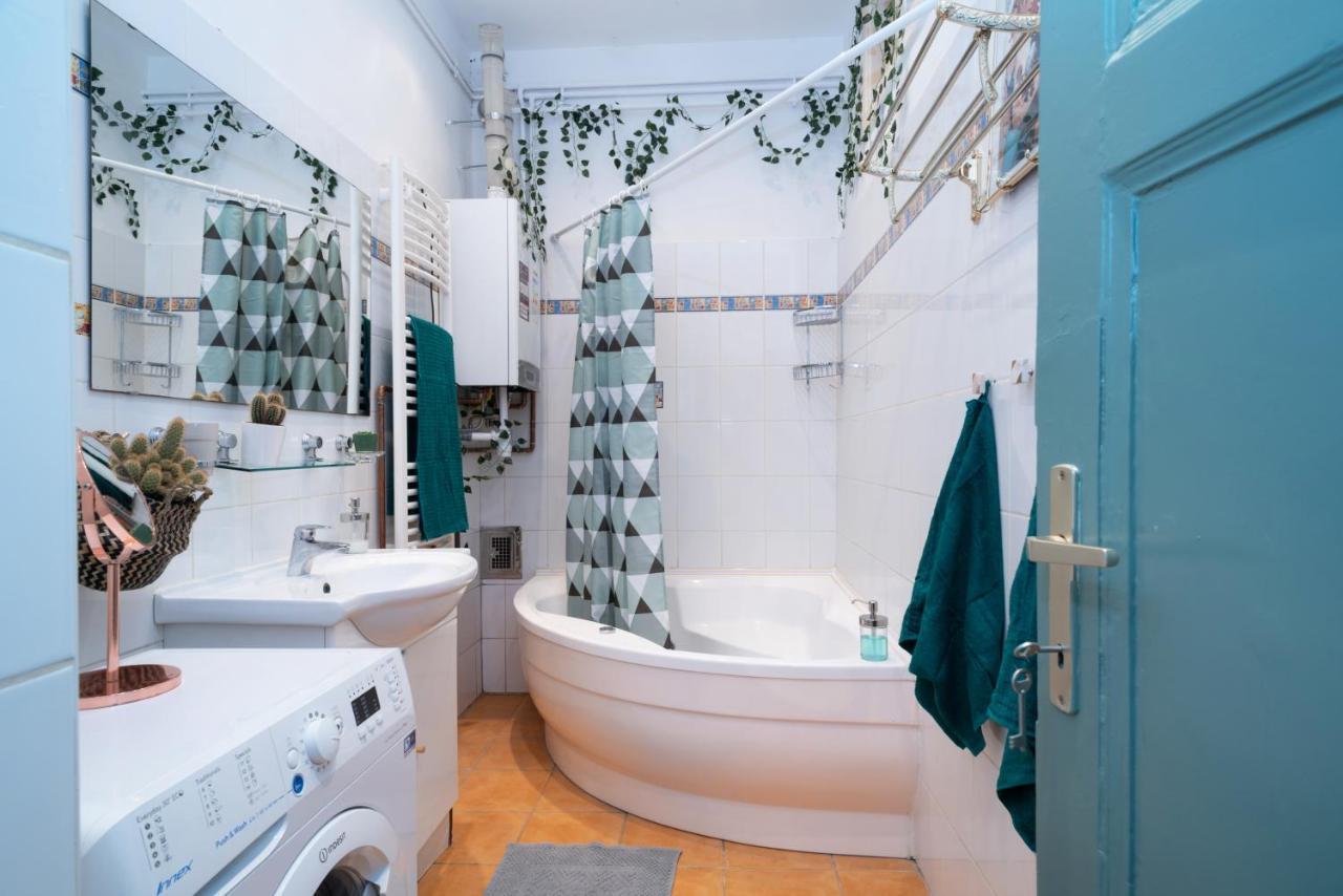 Cozy Boho Apartment, Super Central, Parliament, Netflix Budapest Extérieur photo